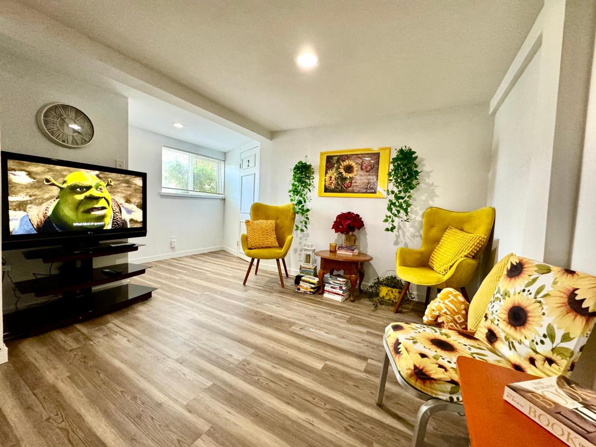 Tiny Private Room On The 1St Floor With Shared Bathroom Near Seatac Airport And Downtown Seattle Exterior foto